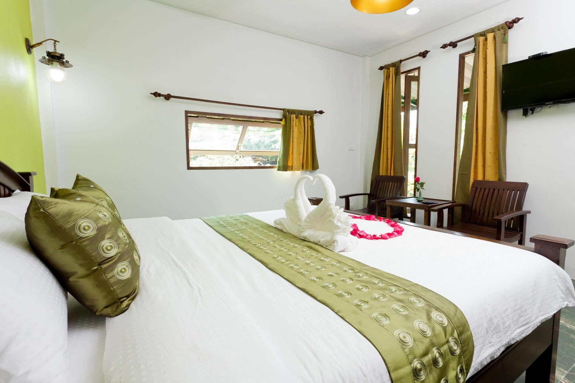 The Mouth Resort - Sha Extra Plus Кхаулак Экстерьер фото